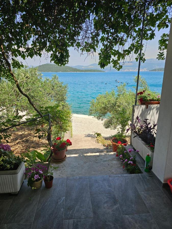 Apartments By The Sea Cove Pjestata, Peljesac - 10210 Janjina Kültér fotó